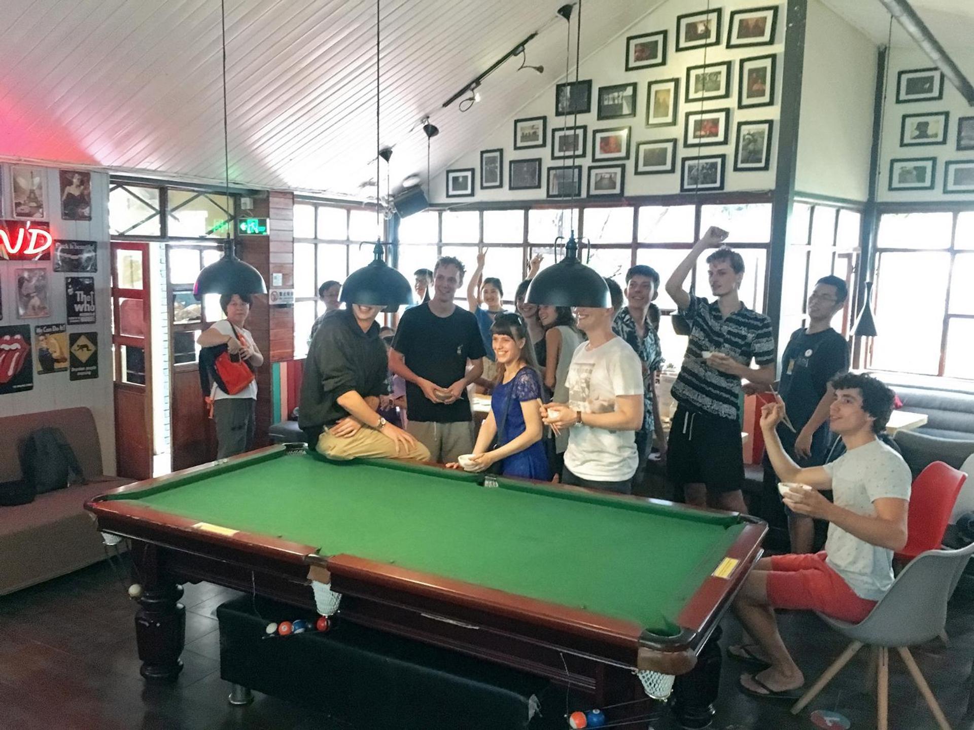 Kunming Upland International Youth Hostel Near The City Center ,2 Mins Walk To The Subway, 2 Mins Walk To The Green Lake, Close To Yuan Tong Temple, Old Street, Yunnan University, Convenient Payment And Visa Cards Are Accepted Exterior photo