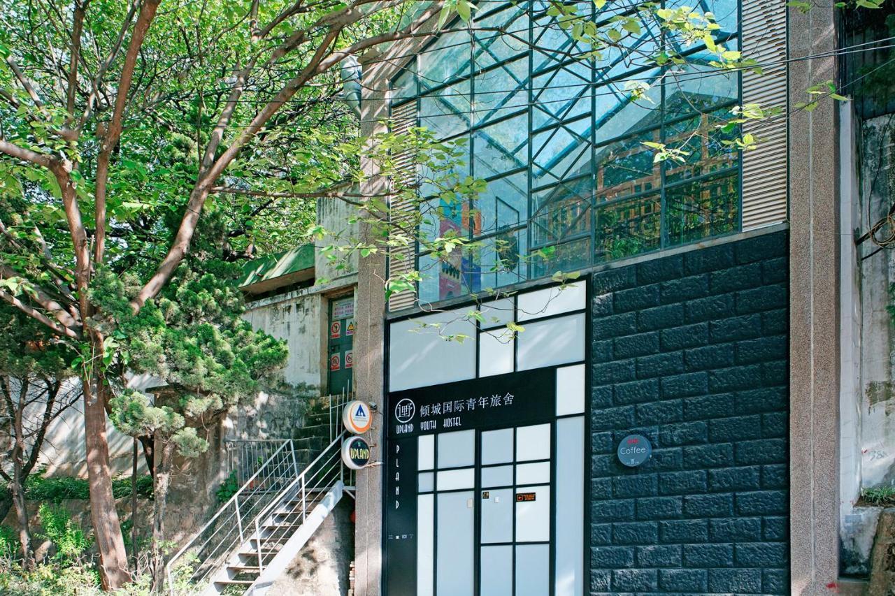 Kunming Upland International Youth Hostel Near The City Center ,2 Mins Walk To The Subway, 2 Mins Walk To The Green Lake, Close To Yuan Tong Temple, Old Street, Yunnan University, Convenient Payment And Visa Cards Are Accepted Exterior photo